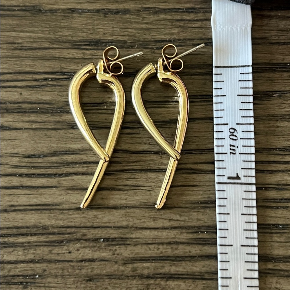 GUC Stella & Dot Gold Earrings - Picture 3 of 3